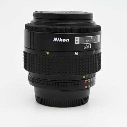 Nikon AF NIKKOR 35-70mm f/3.3-4.5 Zoom Lens + Caps & 1A Filter - Tested EXC