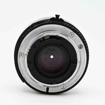 Nikon AF Nikkor 50mm f/1.8 Prime Lens Excellent + Caps & Skylight Filter