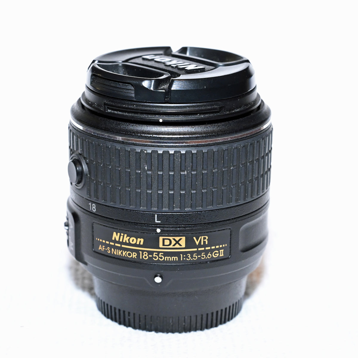 Nikon AF-S DX 18-55mm f/3.5-5.6G II Lens APS-C DSLR Excellent Clean