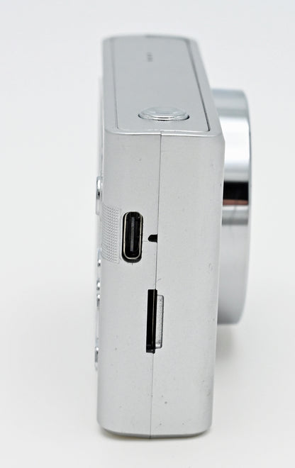 Compact Digital Camera 48MP Silver Retro Style Point &amp; Shoot Camera with Games- USB Charging