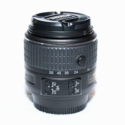 Nikon AF-S DX 18-55mm f/3.5-5.6G II Lens APS-C DSLR Excellent Clean