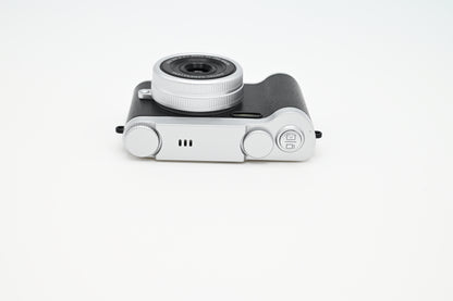 Compact Digital Camera - 48 megapixel - Black - Free Case