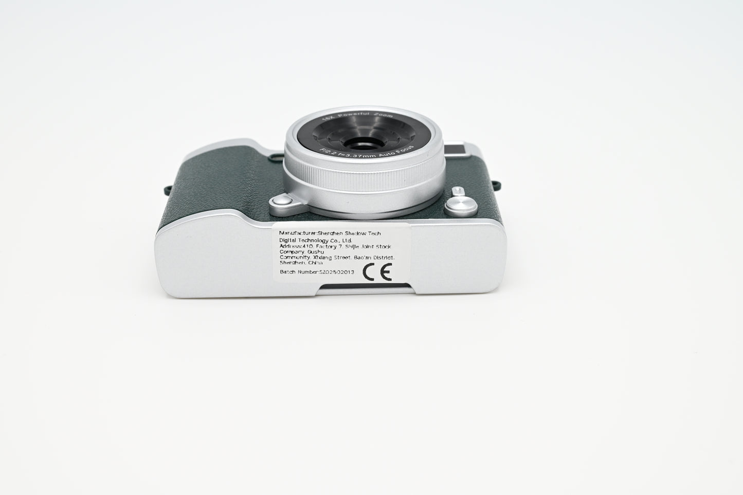 Compact Digital Camera with a 2.4-Inch Flip Screen -Green